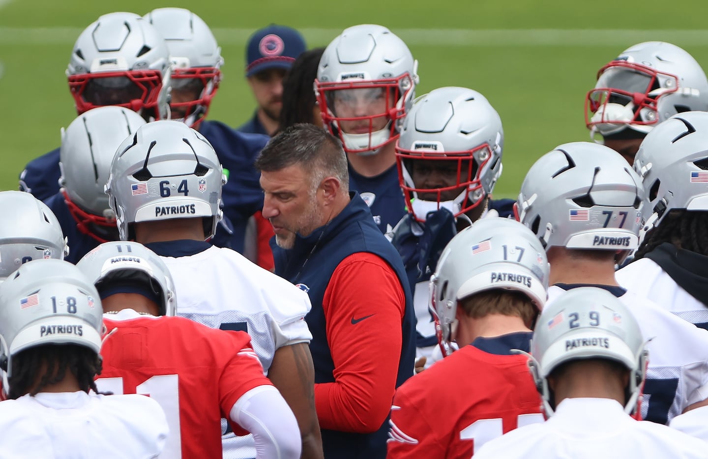 [The Boston Globe] – Mike Vrabel trying to instill a new culture with Patriots