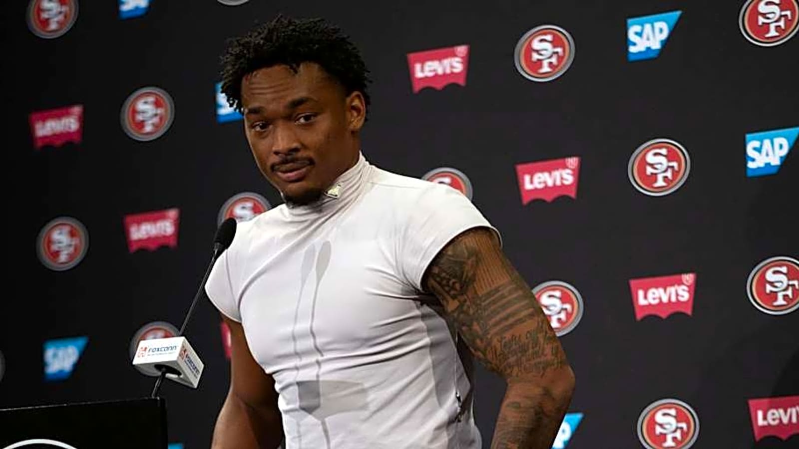 [Sports Illustrated] – 49ers’ Deommodore Lenoir Relishing the Energy From Robert Saleh